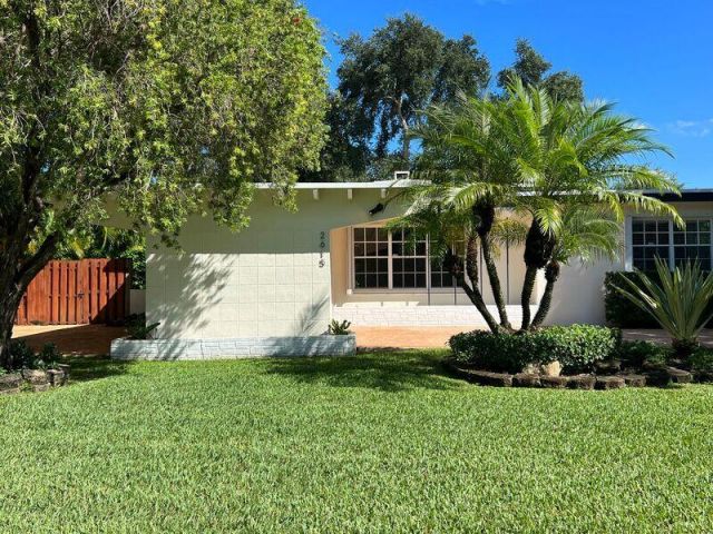 Дом в аренду по адресу 2615 Mckinley Street - фото 6647059