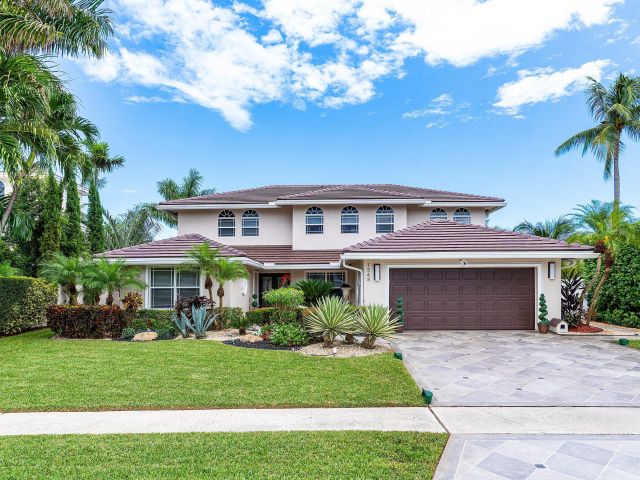 Продажа дома по адресу 1548 SW 5th Avenue - фото 6647045