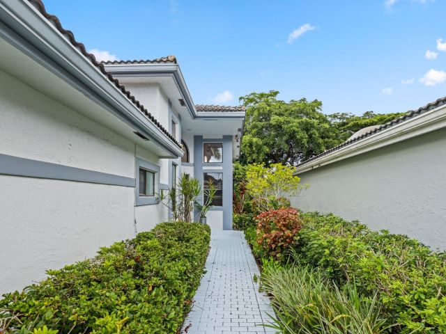 Продажа дома по адресу 10106 Spyglass Way - фото 6649314