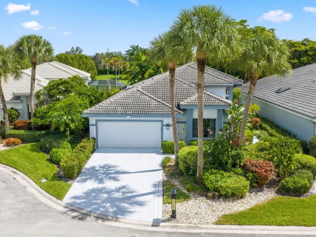 Продажа дома по адресу 10106 Spyglass Way - фото 6649316