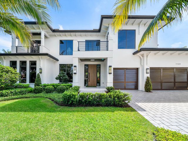 Продажа дома по адресу 1560 SW 6th Avenue SW - фото 6838862