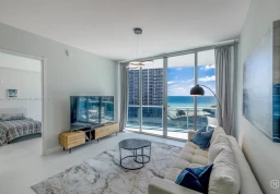 Квартира #703