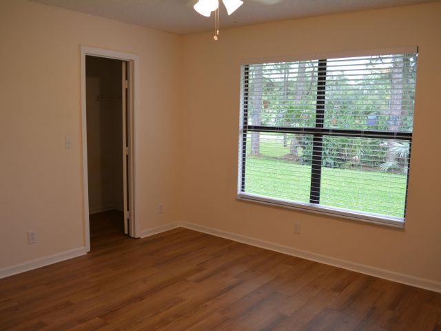 Продажа дома по адресу 15667 93rd Street N - фото 6677210