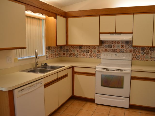 Продажа дома по адресу 15667 93rd Street N - фото 6677213