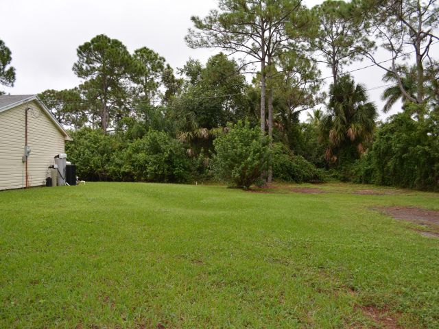 Продажа дома по адресу 15667 93rd Street N - фото 6677217