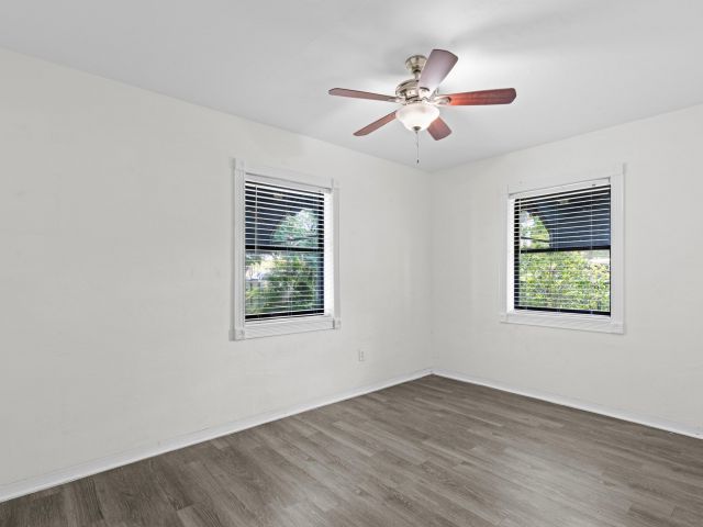 Продажа дома по адресу 3101 Glenwood Road - фото 6656446