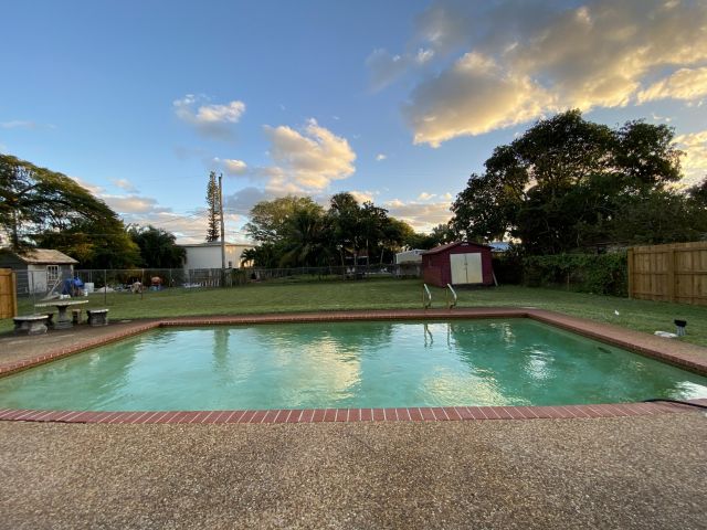 Дом в аренду по адресу 124 NW 9th Street - фото 6650848