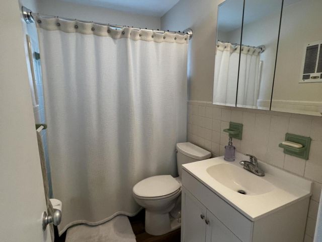 Дом в аренду по адресу 124 NW 9th Street - фото 6650855