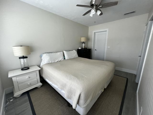 Дом в аренду по адресу 124 NW 9th Street - фото 6650859