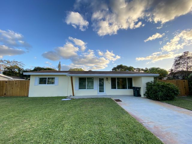 Дом в аренду по адресу 124 NW 9th Street - фото 6650862