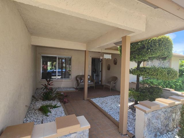 Дом в аренду по адресу 616 White Water Drive - фото 6656434