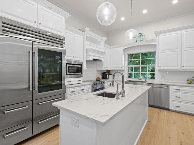 Продажа дома по адресу 201 Avila Road - фото 6657673