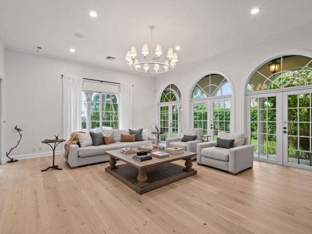 Продажа дома по адресу 201 Avila Road - фото 6657678