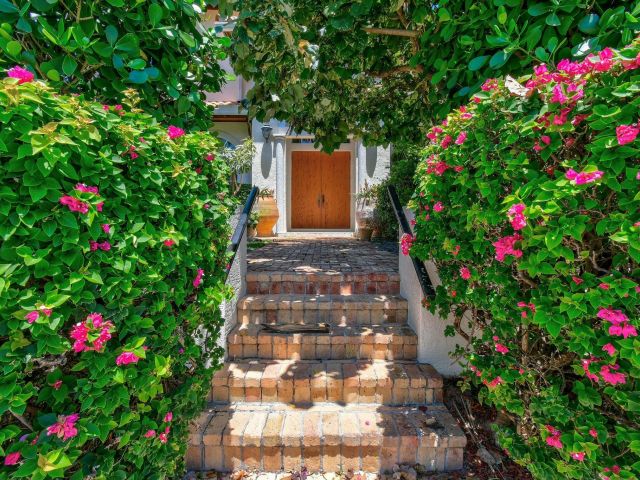 Продажа дома по адресу 201 Avila Road - фото 6657685