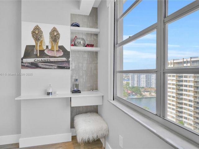 Квартира в аренду номер17F - фото 6657346