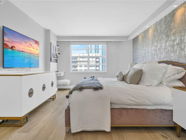 Квартира в аренду номер17F - фото 6657350