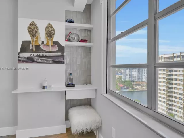 Квартира в аренду номер17F - фото 6657346