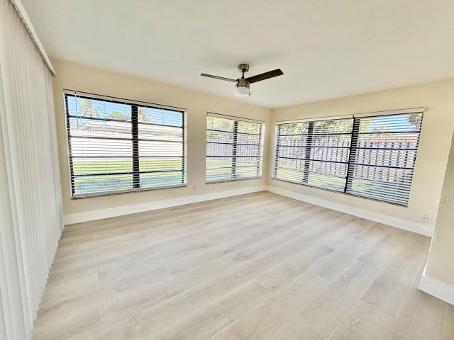 Дом в аренду по адресу 2201 NE 5th Avenue - фото 6653384