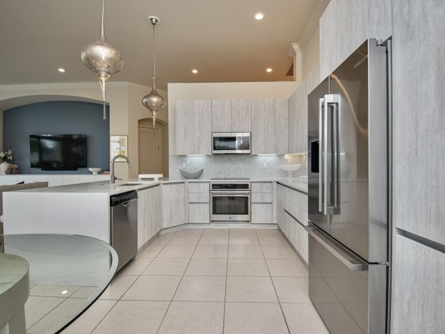 Продажа дома по адресу 7916 Montecito Place - фото 6656804