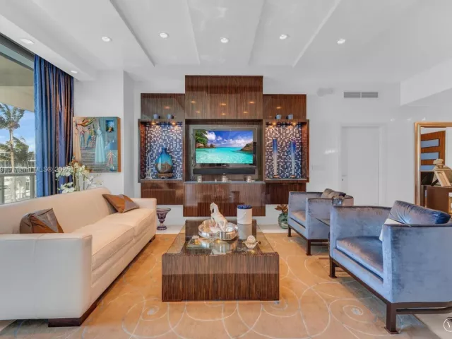 Продажа квартиры #705 - фото 6681183