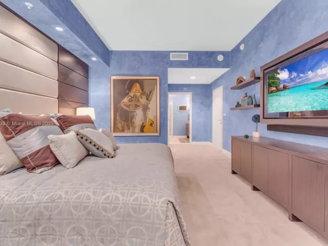 Продажа квартиры #705 - фото 6681169