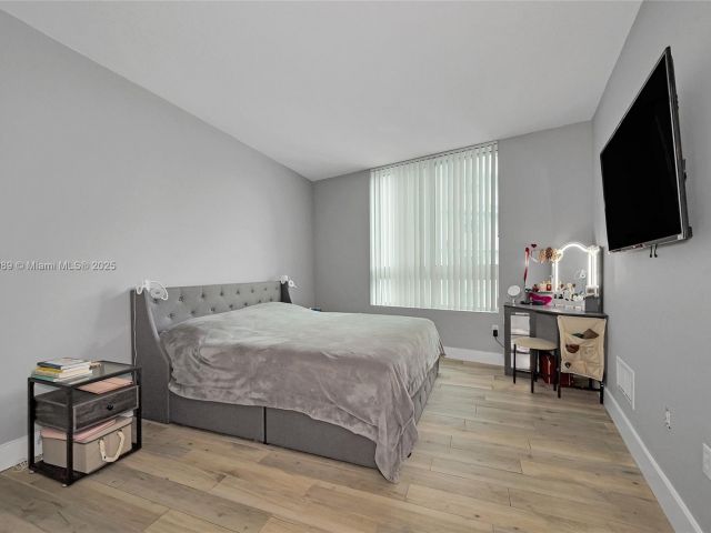 Продажа квартиры #4019 - фото 7436994