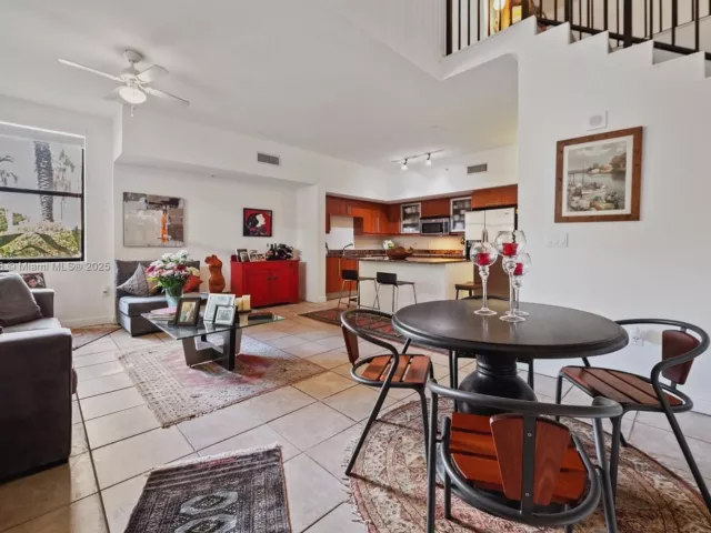 Продажа дома по адресу 888 S Douglas Rd 113 - фото 6676190