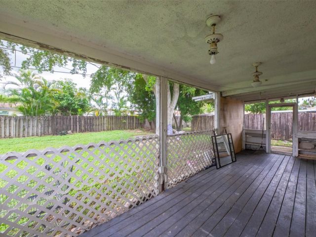 Продажа дома по адресу 2900 N 73rd Ave - фото 7419422