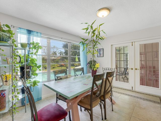 Продажа дома по адресу 2709 Mores Road - фото 6656274