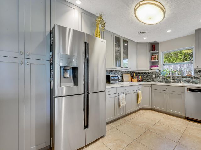 Продажа дома по адресу 2709 Mores Road - фото 6656279