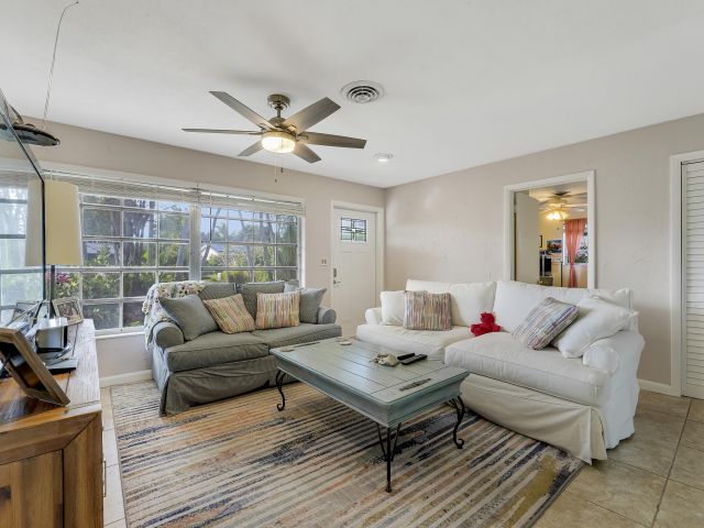 Продажа дома по адресу 2709 Mores Road - фото 6656281