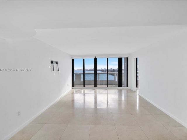 Квартира в аренду номерA-1733 - фото 6696145