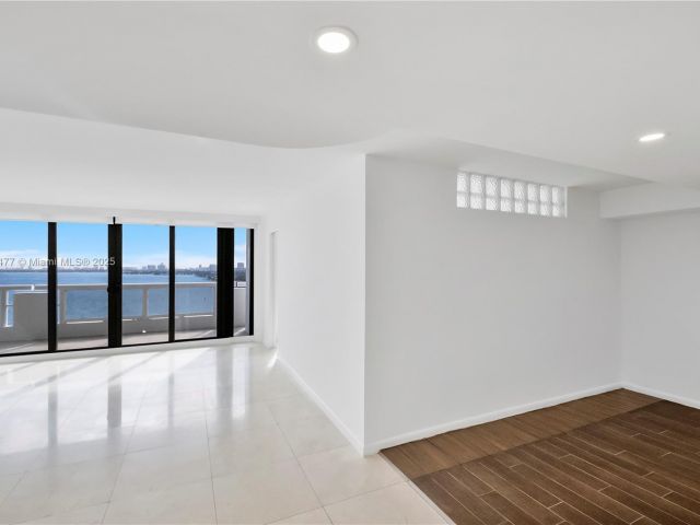 Квартира в аренду номерA-1733 - фото 6696147