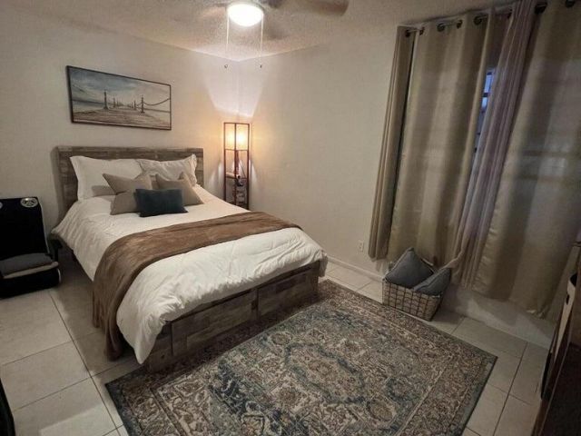 Продажа дома по адресу 2084 Laura Lane - фото 6659747