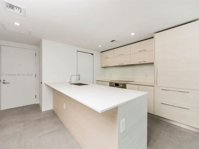 Квартира в аренду номер4804 - фото 6658697