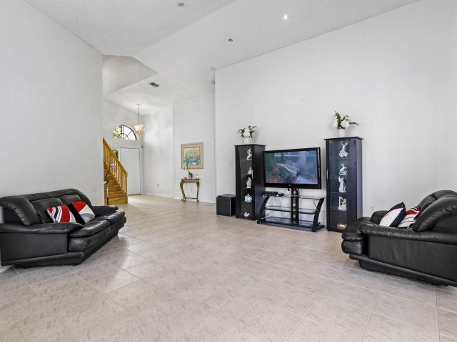 Продажа дома по адресу 20335 Tierra Del Sol Court - фото 6655864