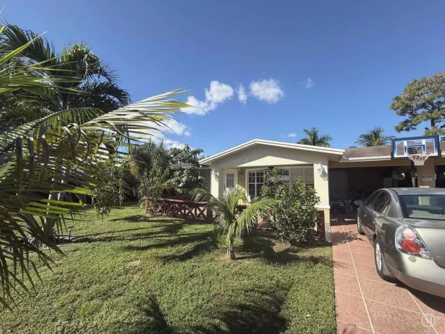 Продажа дома по адресу 379 Forest Estate Drive - фото 8019702