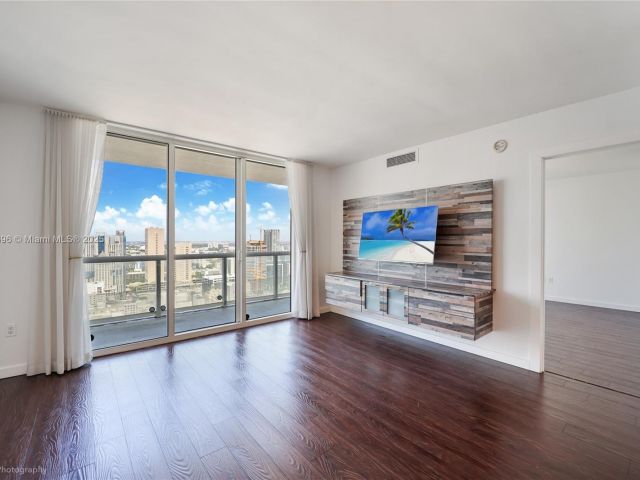 Продажа квартиры #4311 - фото 6661249