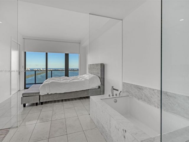 Продажа квартиры #4302 - фото 6659708