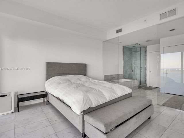 Продажа квартиры #4302 - фото 6659713