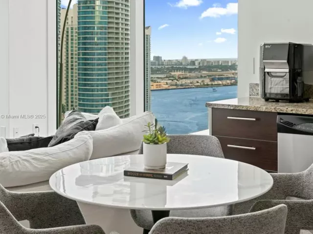 Квартира в аренду номер1901 - фото 6672896