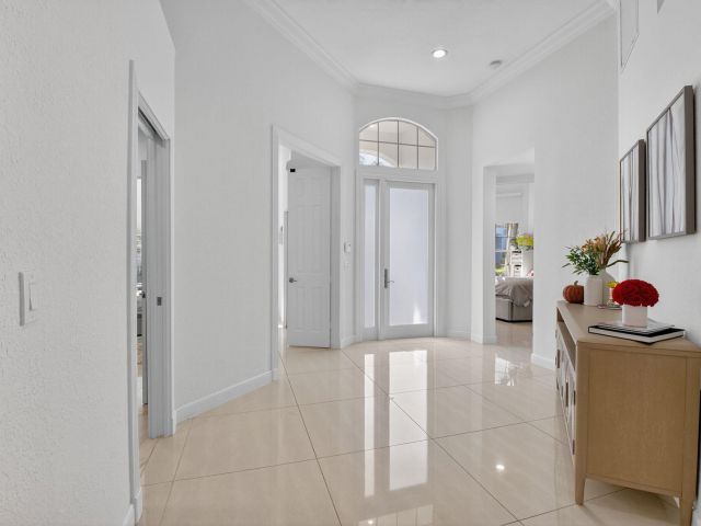 Продажа дома по адресу 6270 NW 43rd Terrace - фото 6689495