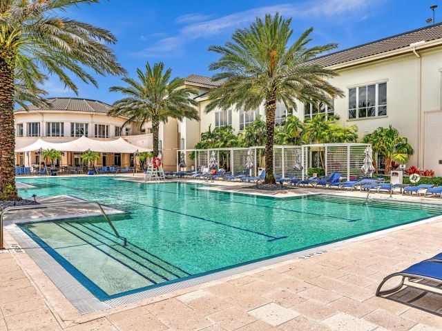 Продажа дома по адресу 8126 Valhalla Drive - фото 6660018