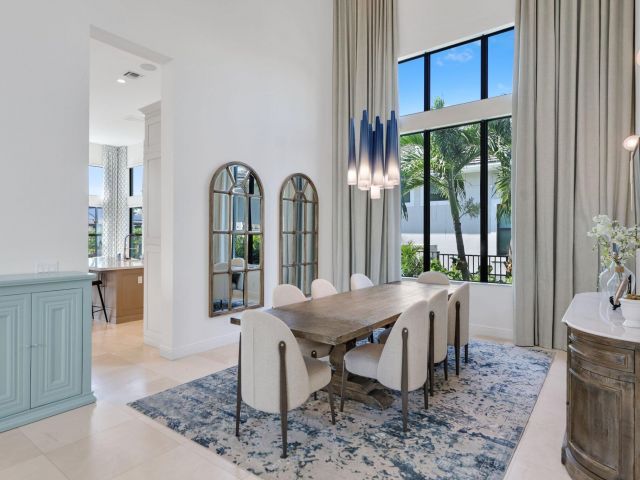 Продажа дома по адресу 2530 NW 71st Street - фото 6689124