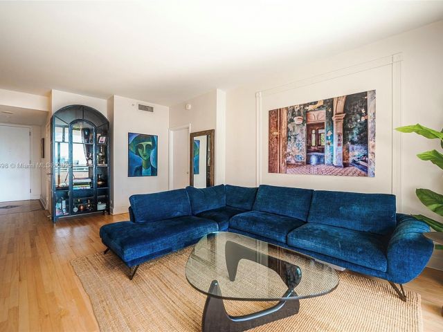 Продажа квартиры #903 - фото 6661119