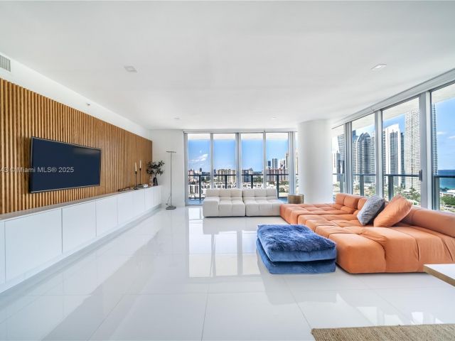 Продажа квартиры #4-1901 - фото 6659254