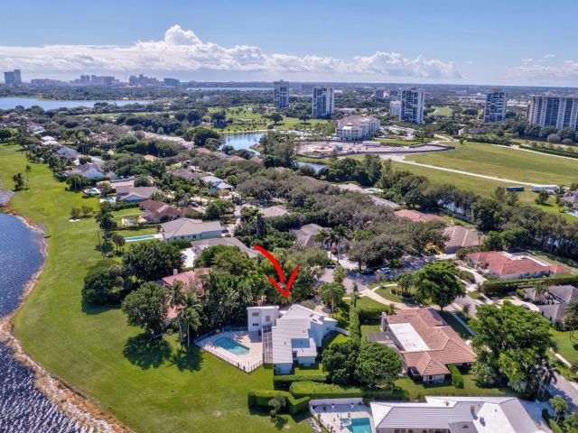 Продажа дома по адресу 4 Woodbrook Circle - фото 6682619