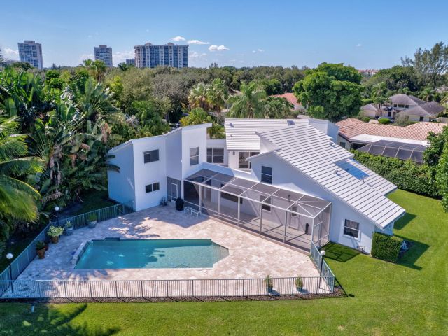 Продажа дома по адресу 4 Woodbrook Circle - фото 6682620