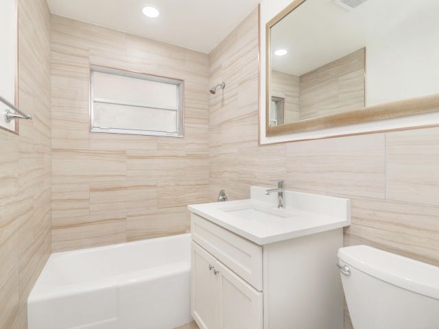 Дом в аренду по адресу 250 Arlington Road - фото 6663274