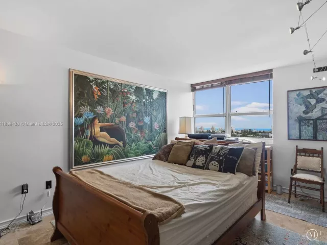 Продажа квартиры #1208 - фото 6663952